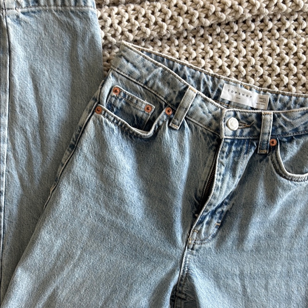 TOPSHOP Mom Jeans - Picture 2 of 6